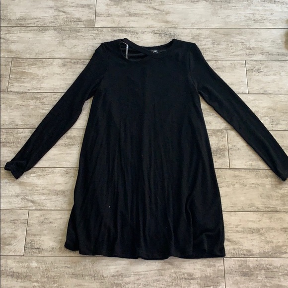 Black dress - Picture 1 of 2